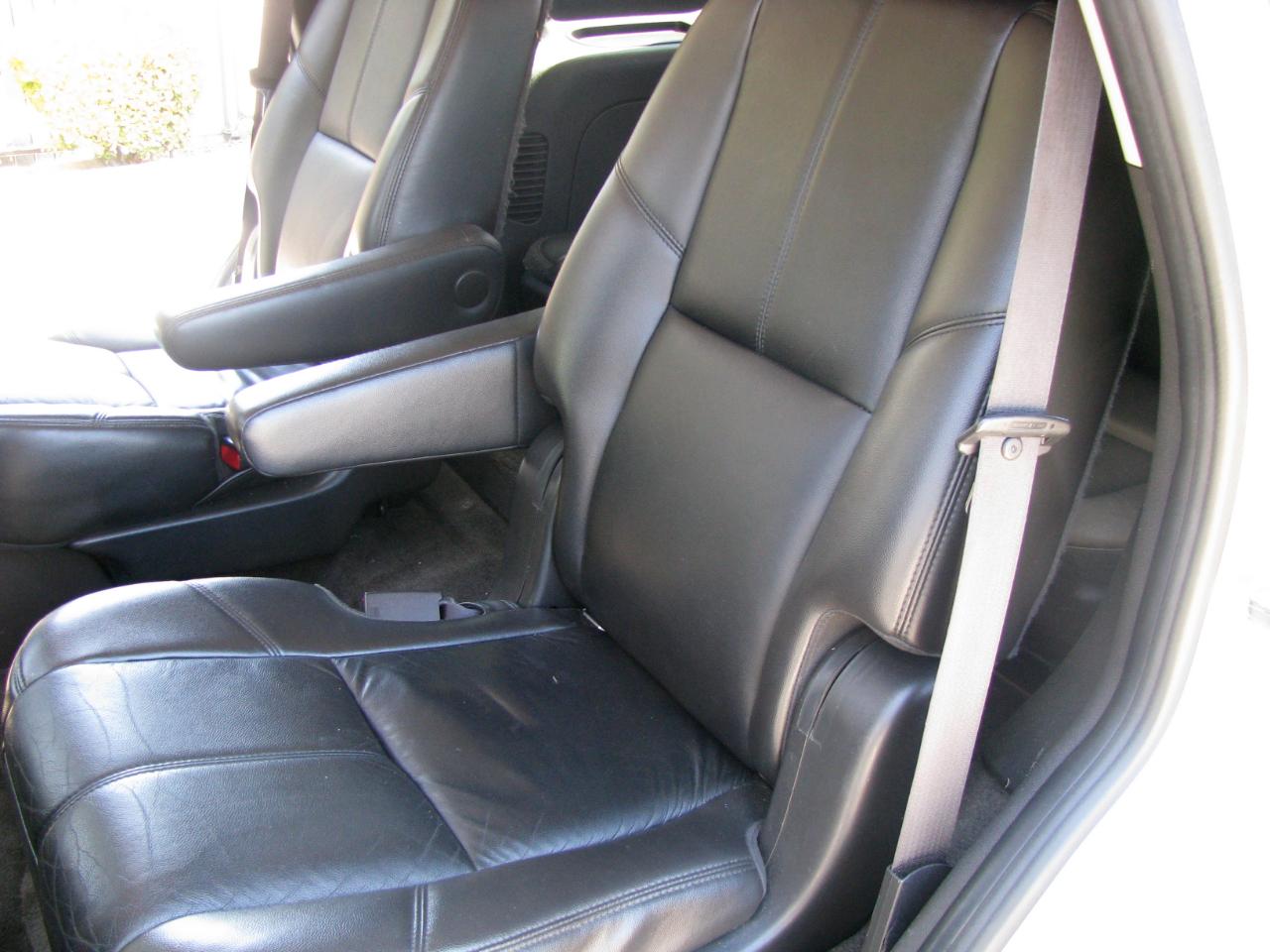 Chevrolet Tahoe 4WD 4dr 1500 LT 2011