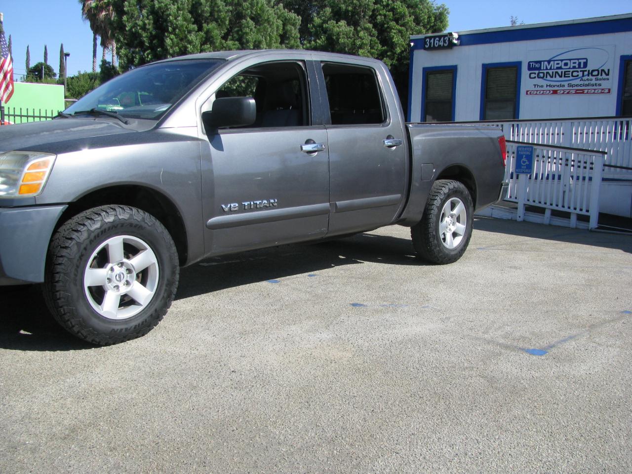 Nissan Titan 2WD Crew Cab SE 2007