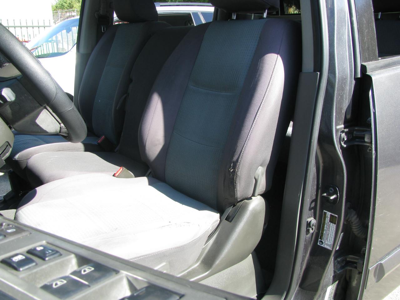 Nissan Titan 2WD Crew Cab SE 2007