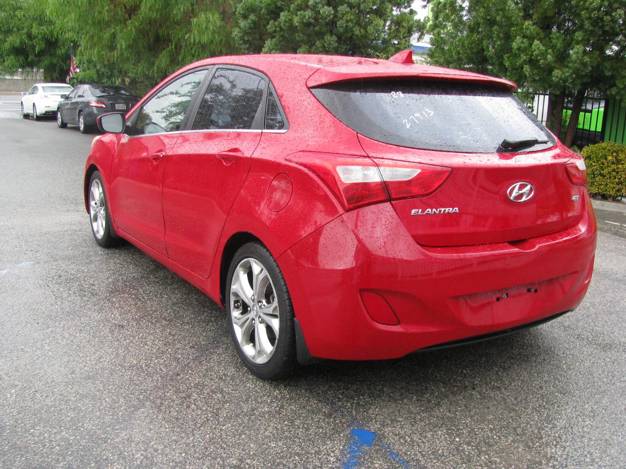 Hyundai Elantra GT 5dr HB Auto 2013