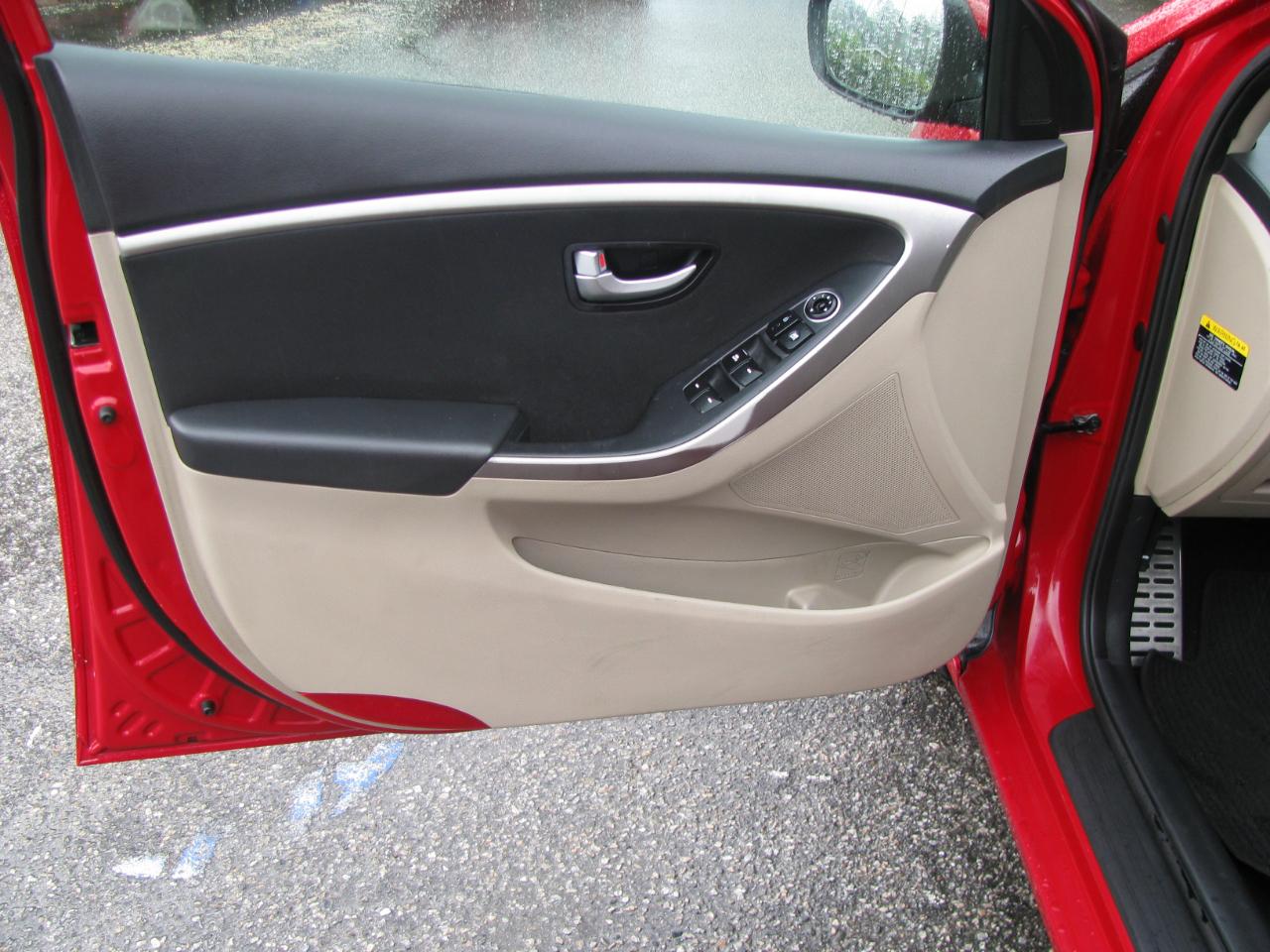 Hyundai Elantra GT 5dr HB Auto 2013