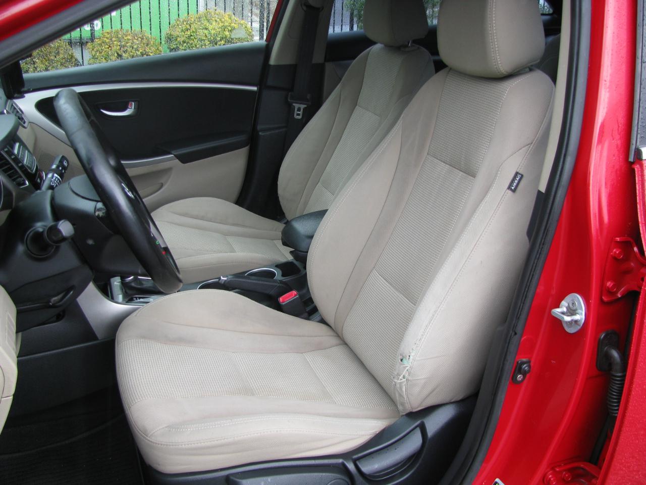 Hyundai Elantra GT 5dr HB Auto 2013