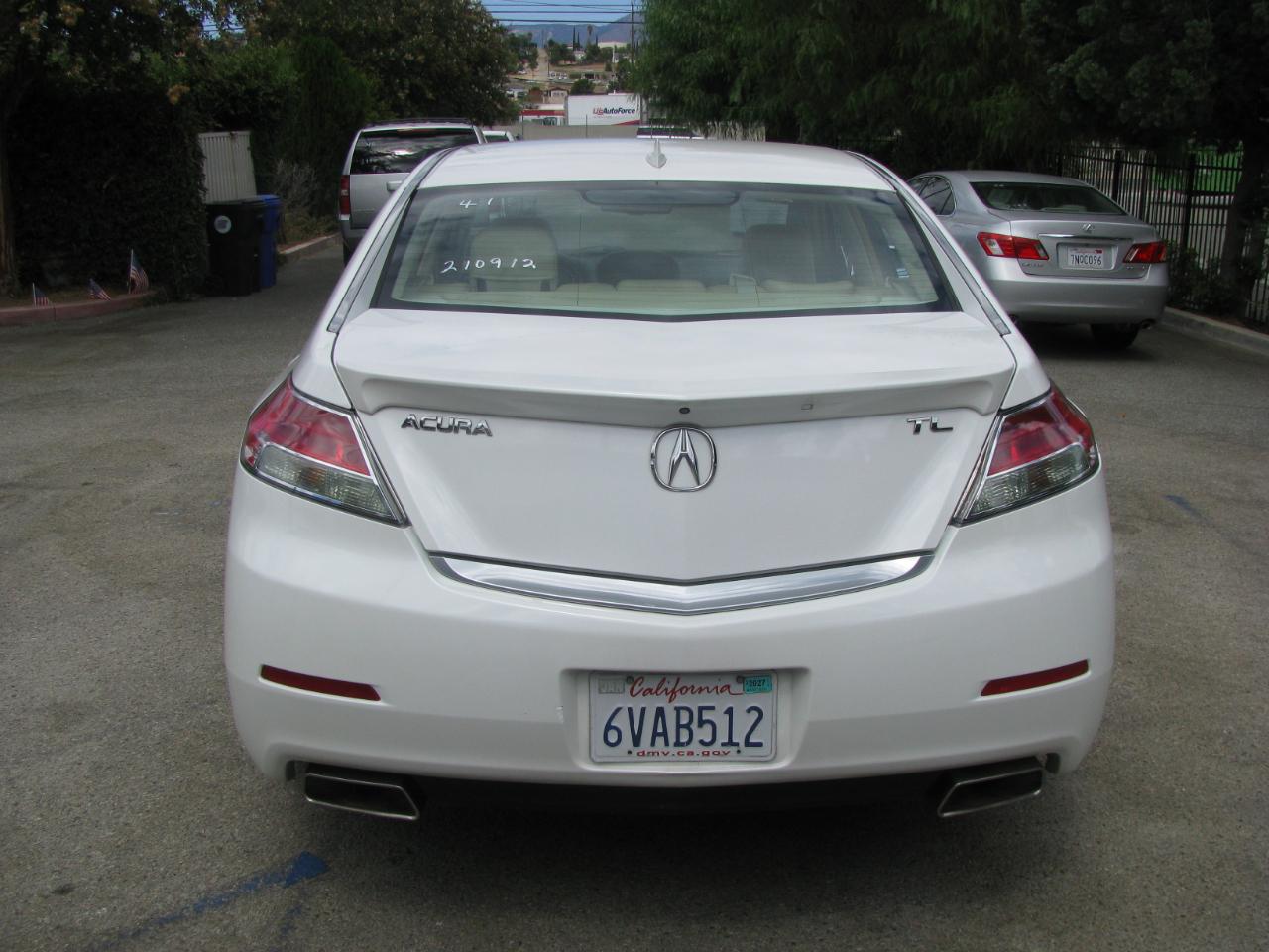 Acura TL 4dr Sdn Auto 2WD Tech 2012