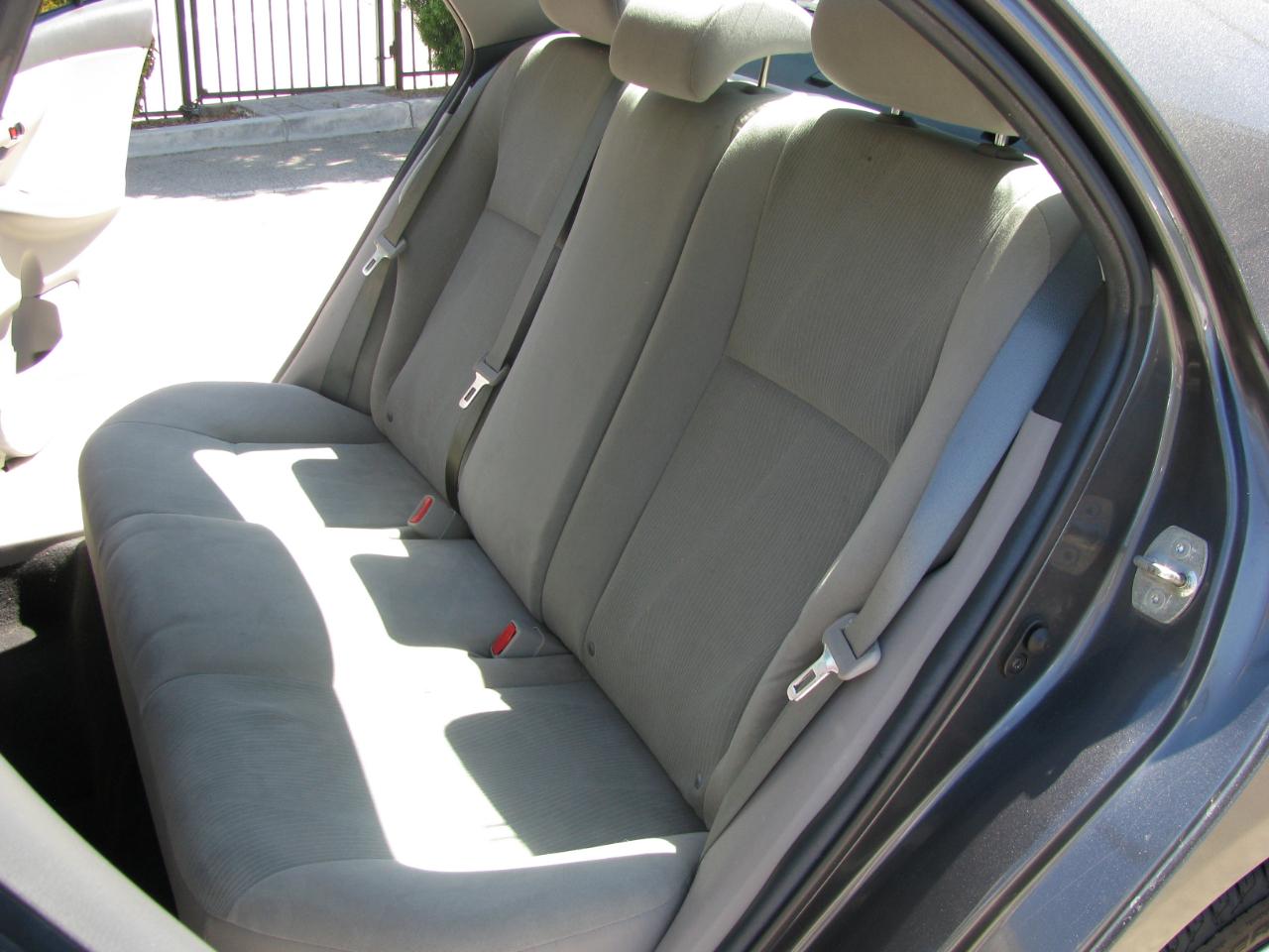 Toyota Corolla 4dr Sdn Auto LE Special Edition (Natl) 2013