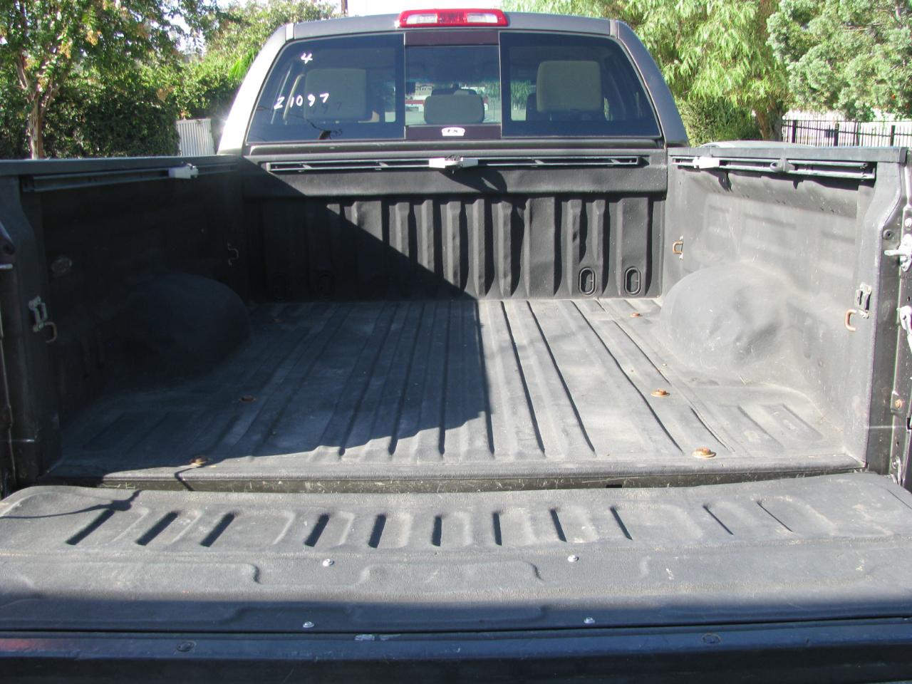 Toyota Tundra 2WD Double 145.7" 5.7L V8 SR5 (Natl 2007