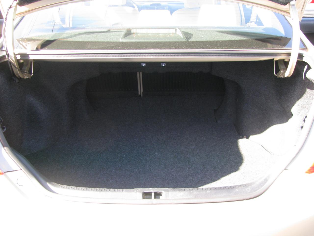 Toyota Camry 4dr Sdn I4 Auto SE Sport Limited Edition (Natl) 2012