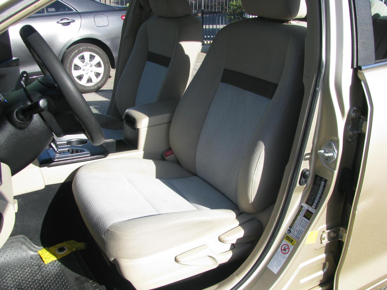 Toyota Camry 4dr Sdn I4 Auto SE Sport Limited Edition (Natl) 2012