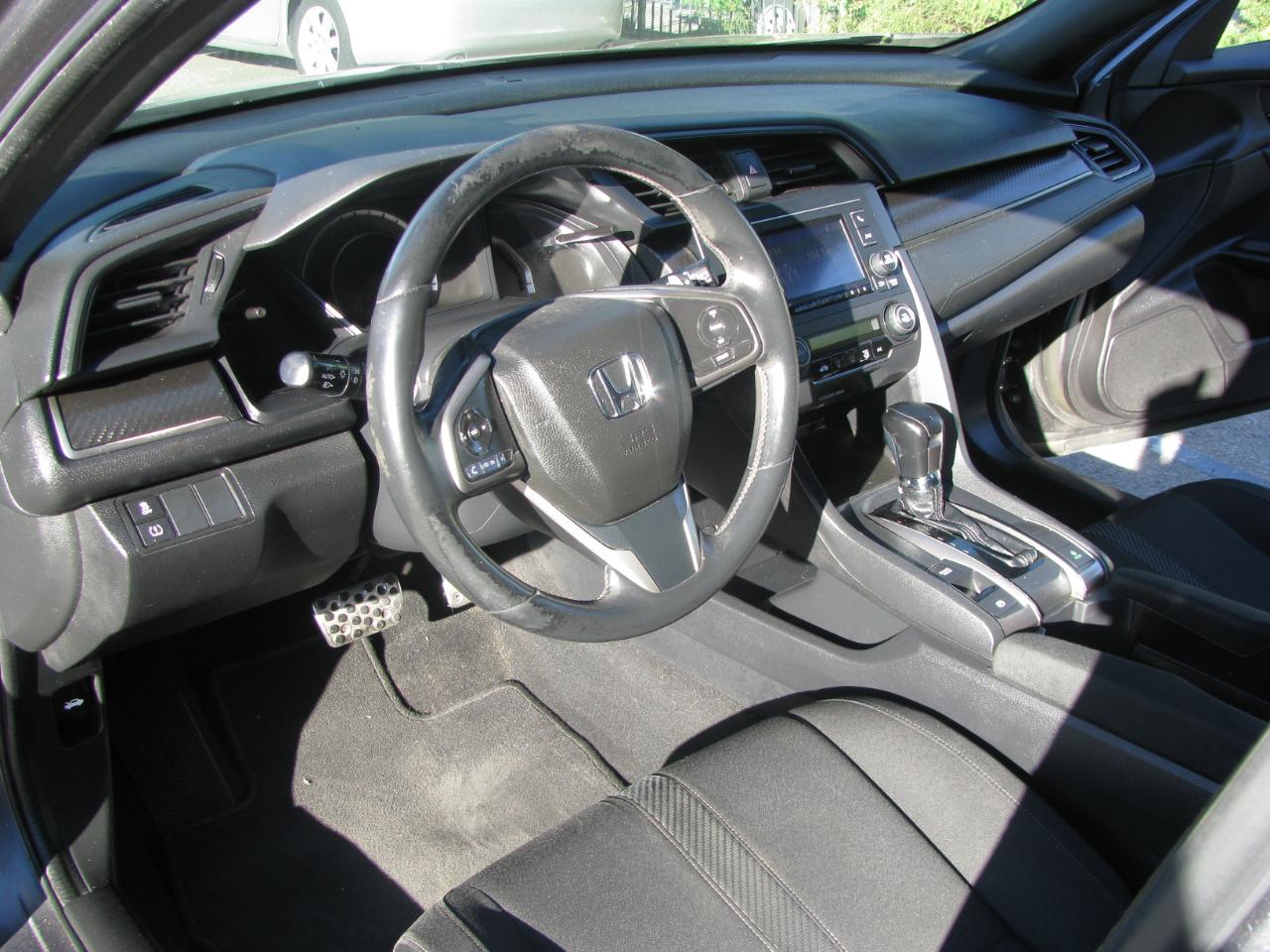 Honda Civic Hatchback Sport CVT 2018