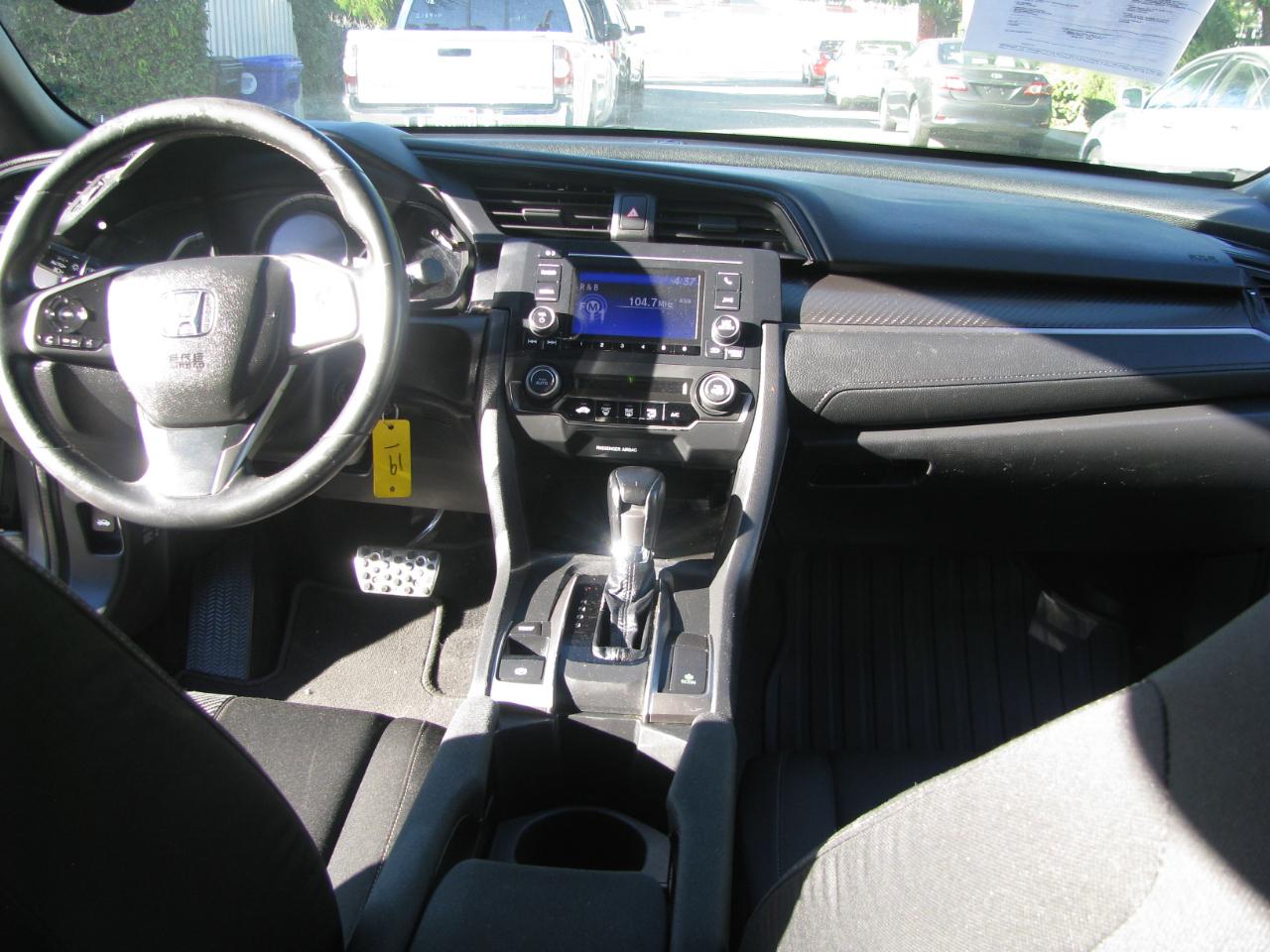Honda Civic Hatchback Sport CVT 2018