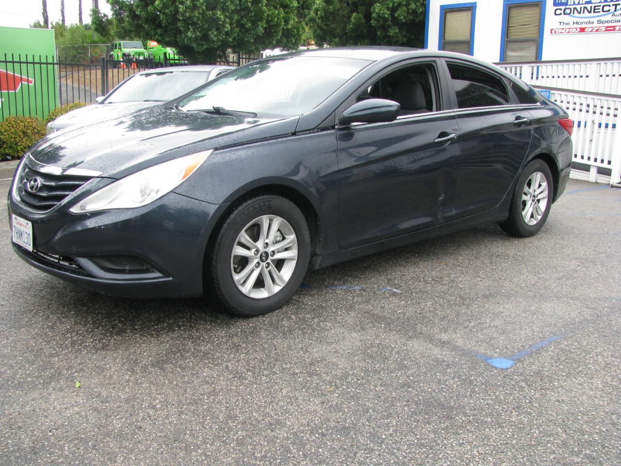 Hyundai Sonata 4dr Sdn 2.4L Auto GLS PZEV 2013