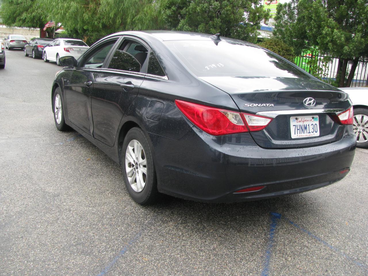 Hyundai Sonata 4dr Sdn 2.4L Auto GLS PZEV 2013