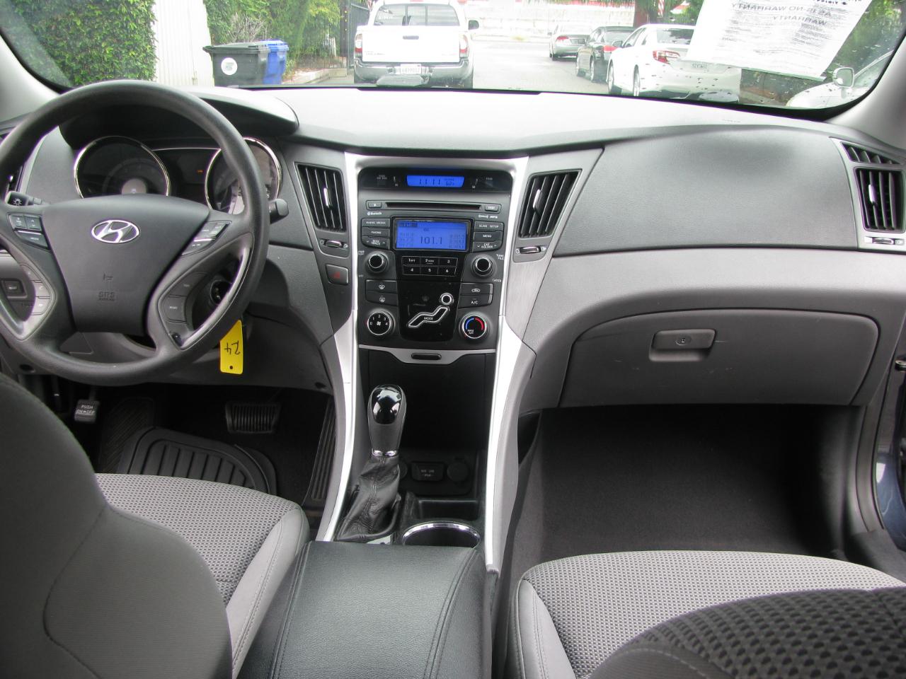 Hyundai Sonata 4dr Sdn 2.4L Auto GLS PZEV 2013