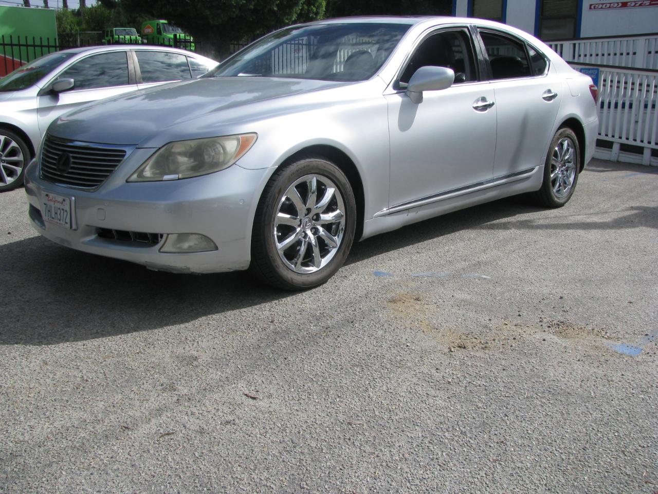 Lexus LS 460 4dr Sdn 2008