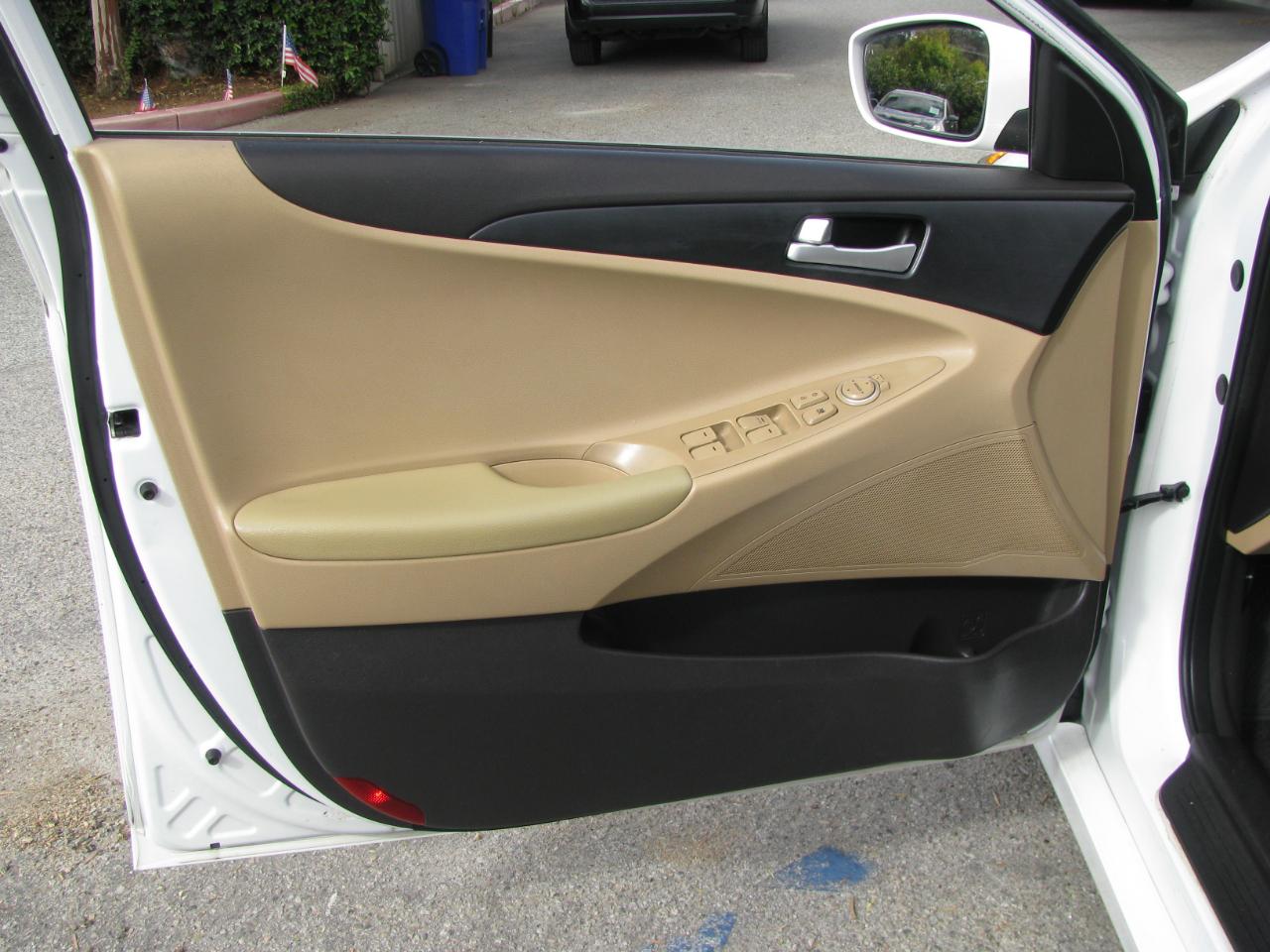 Hyundai Sonata 4dr Sdn 2.4L Auto GLS PZEV *Ltd Avail* 2013