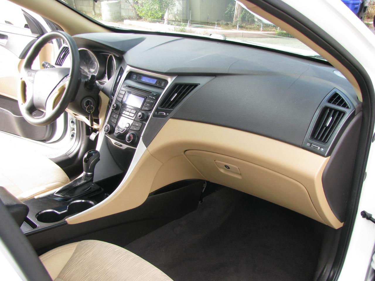 Hyundai Sonata 4dr Sdn 2.4L Auto GLS PZEV *Ltd Avail* 2013