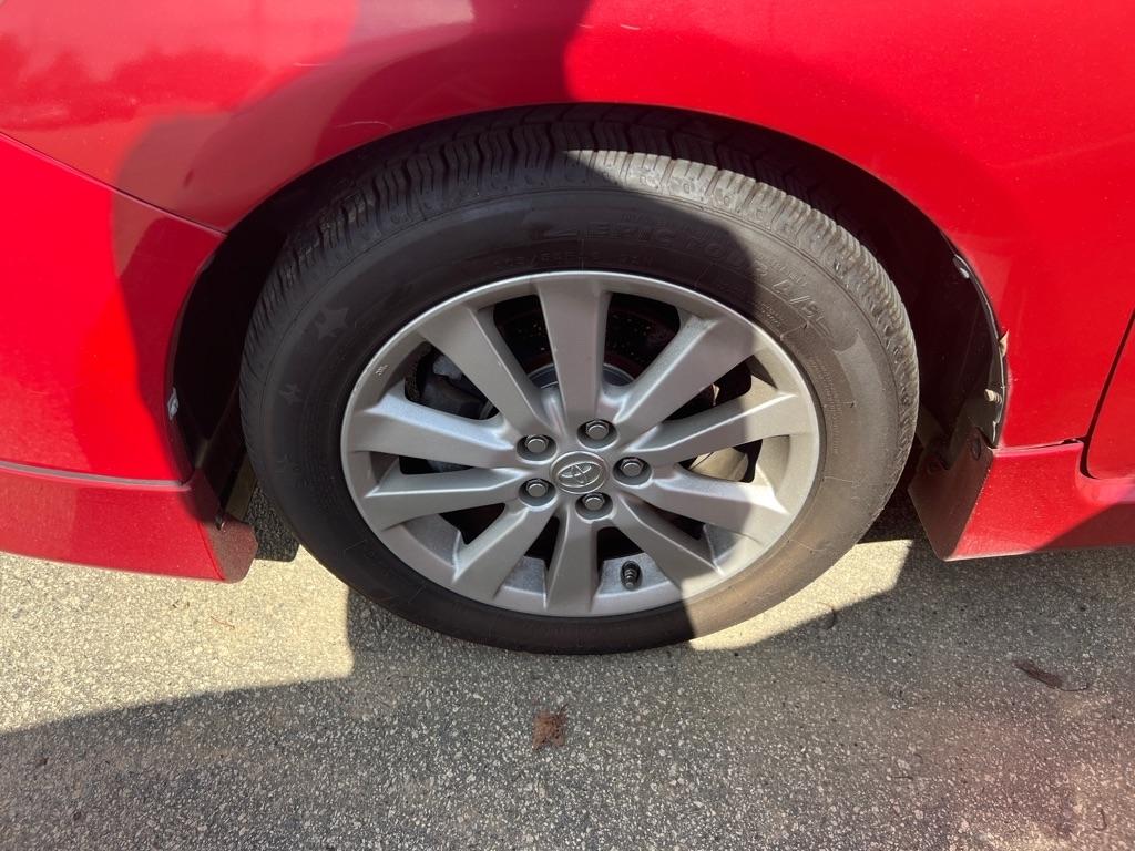 Toyota Corolla Base 4-Speed AT 2009