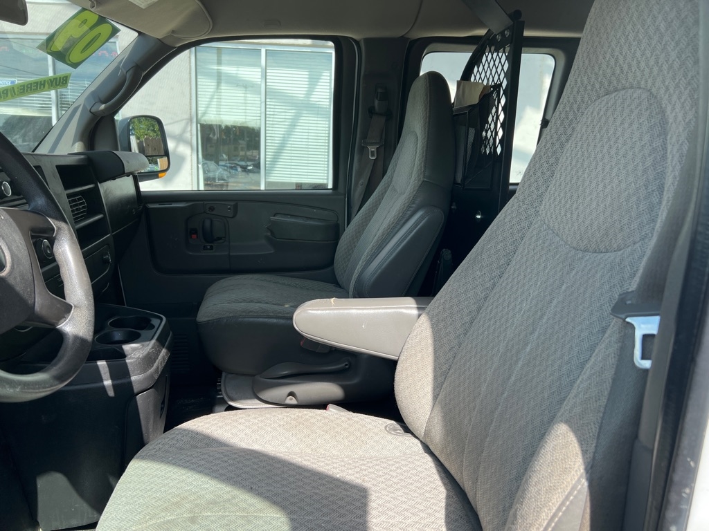 Chevrolet Express 1500 Cargo 2009