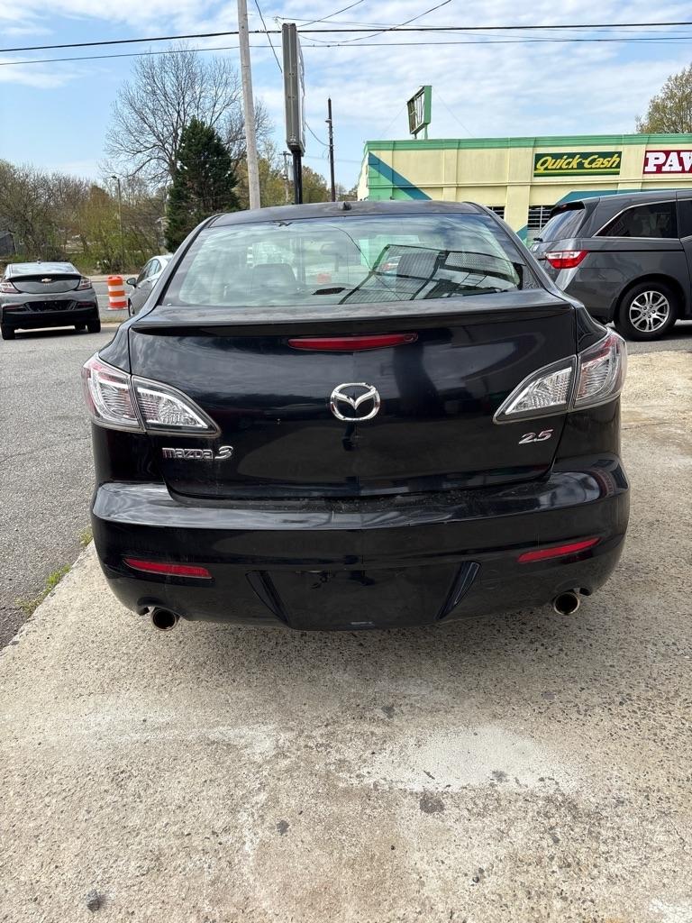 Mazda MAZDA3 s Sport 4-Door 2011