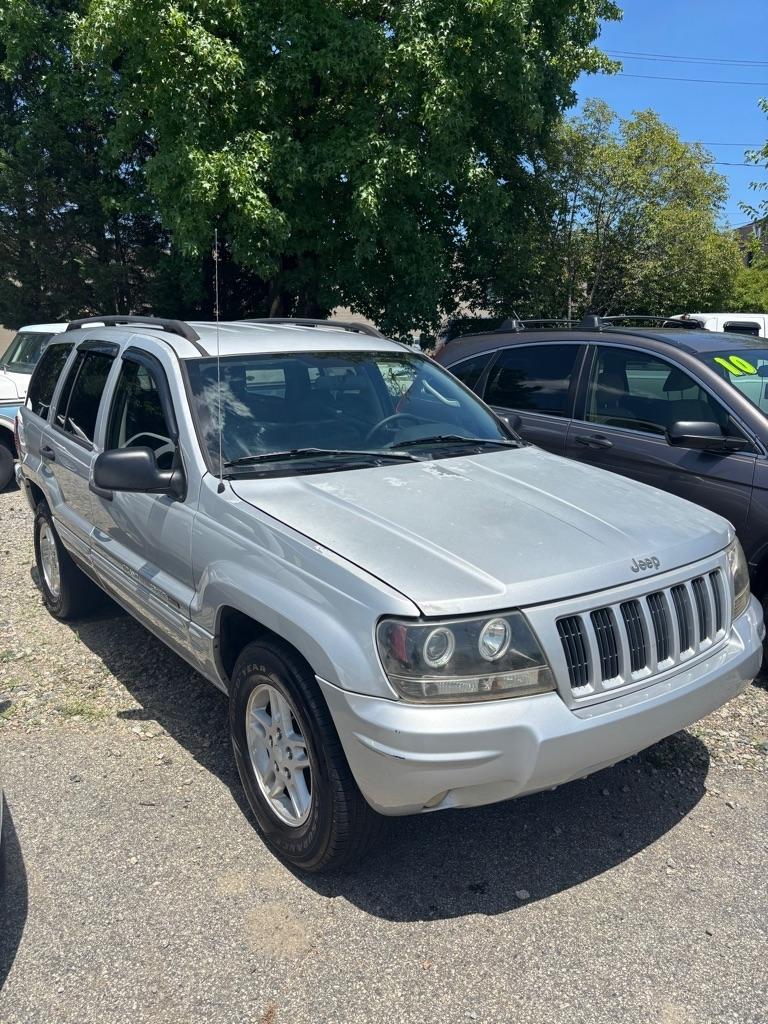 2004 Jeep Grand Cherokee Laredo's photo