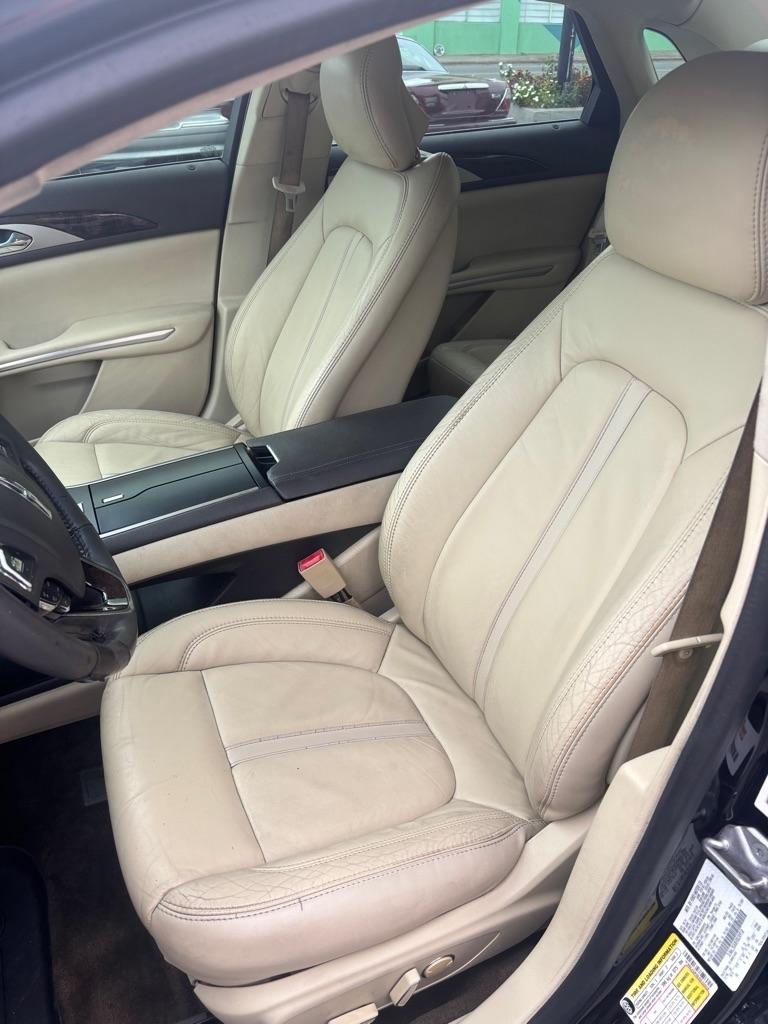 Lincoln MKZ FWD 2014