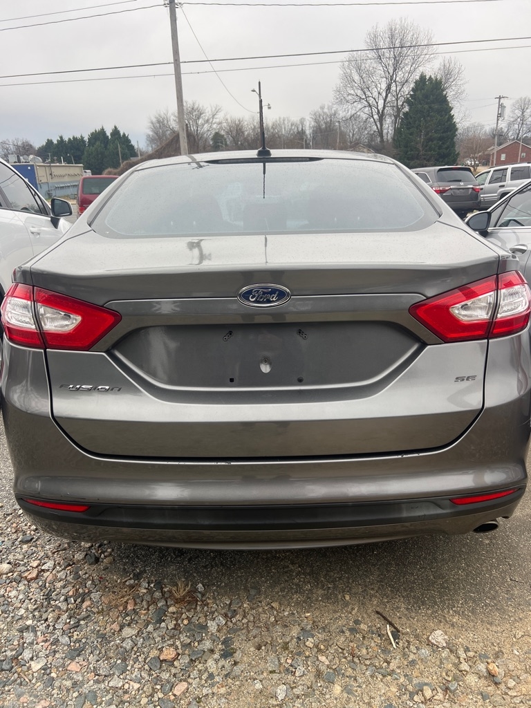 Ford Fusion SE 2014