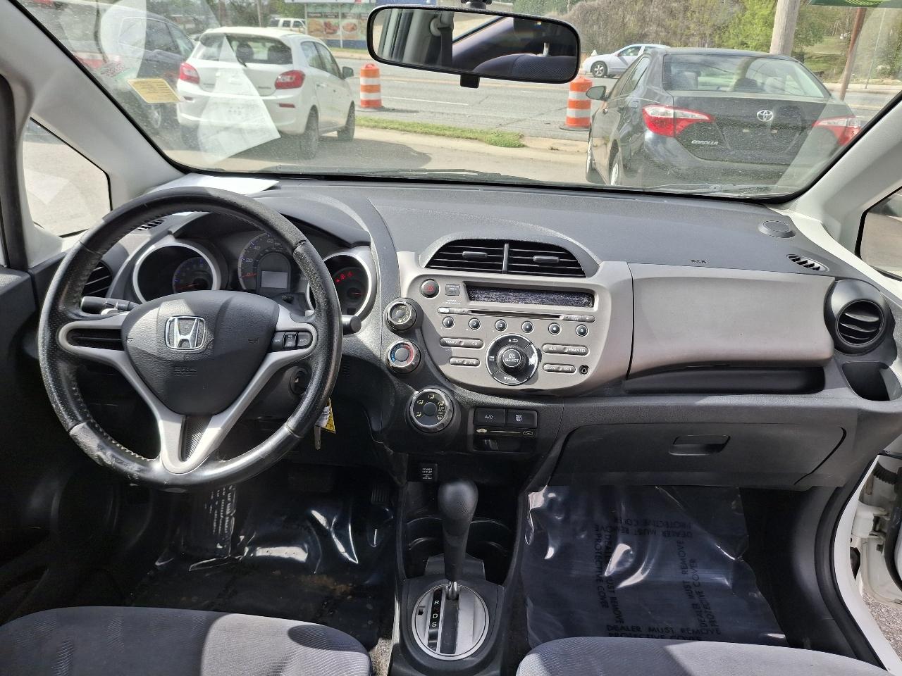 Honda Fit Sport 5-Speed AT 2010