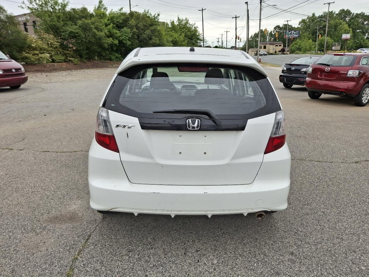Honda Fit Sport 5-Speed AT 2010