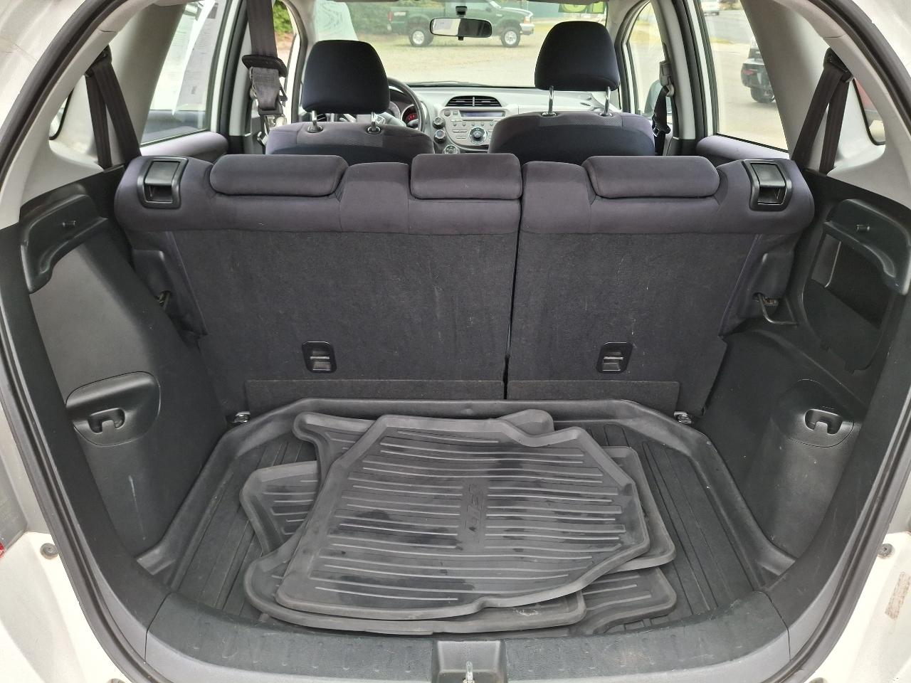 Honda Fit Sport 5-Speed AT 2010