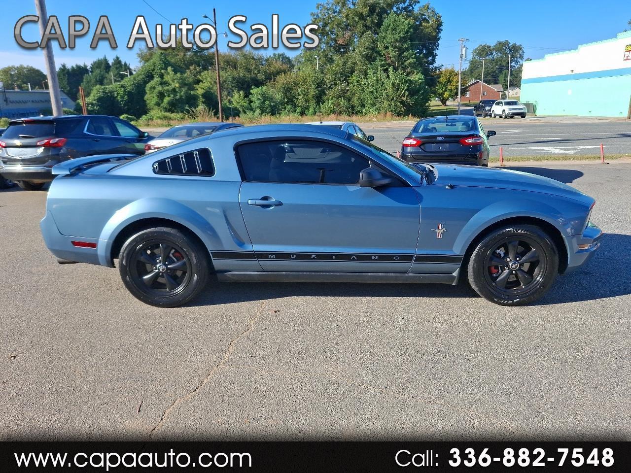 Ford Mustang V6 Deluxe Coupe 2008