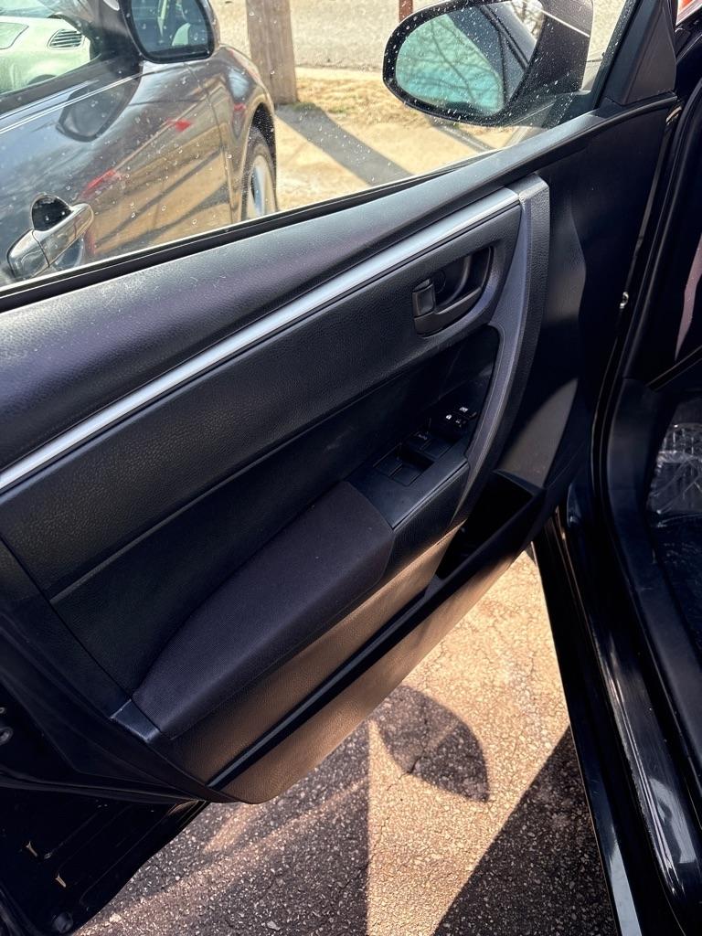 Toyota Corolla LE CVT 2015