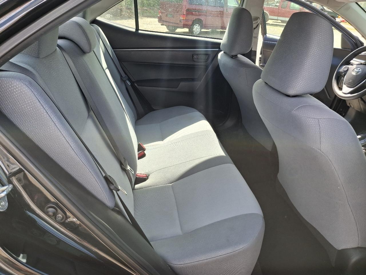 Toyota Corolla LE CVT 2015