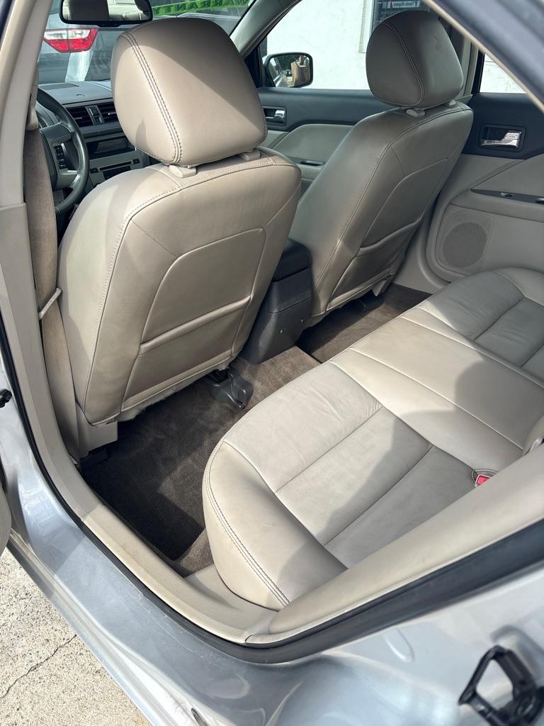 Ford Fusion I4 SEL 2011