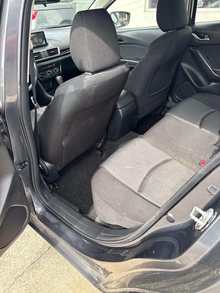 Mazda MAZDA3 i Sport AT 4-Door 2015