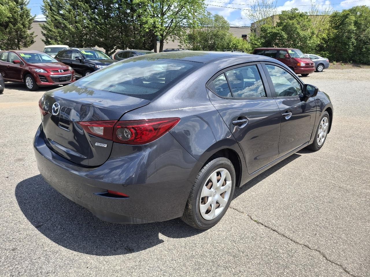 Mazda MAZDA3 i Sport AT 4-Door 2015