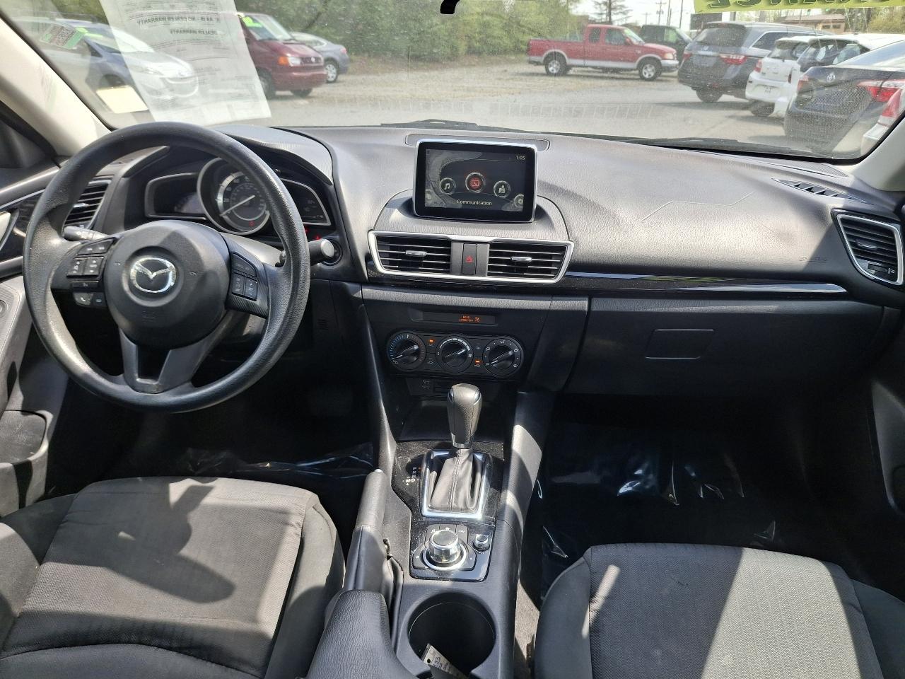 Mazda MAZDA3 i Sport AT 4-Door 2015