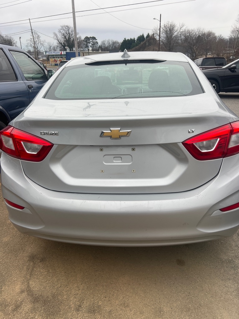 Chevrolet Cruze LT Auto 2017