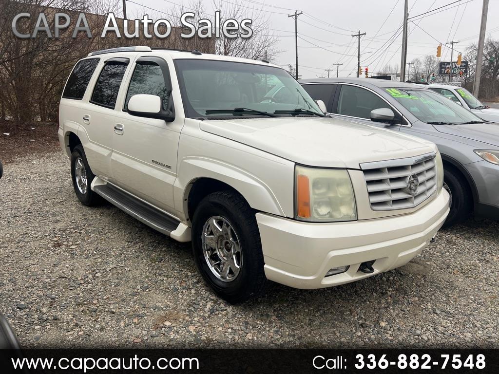2003 Cadillac Escalade Base's photo