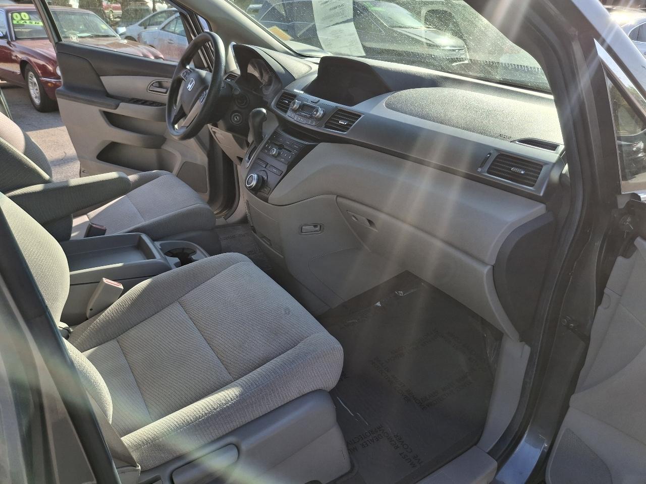 Honda Odyssey EX 2012