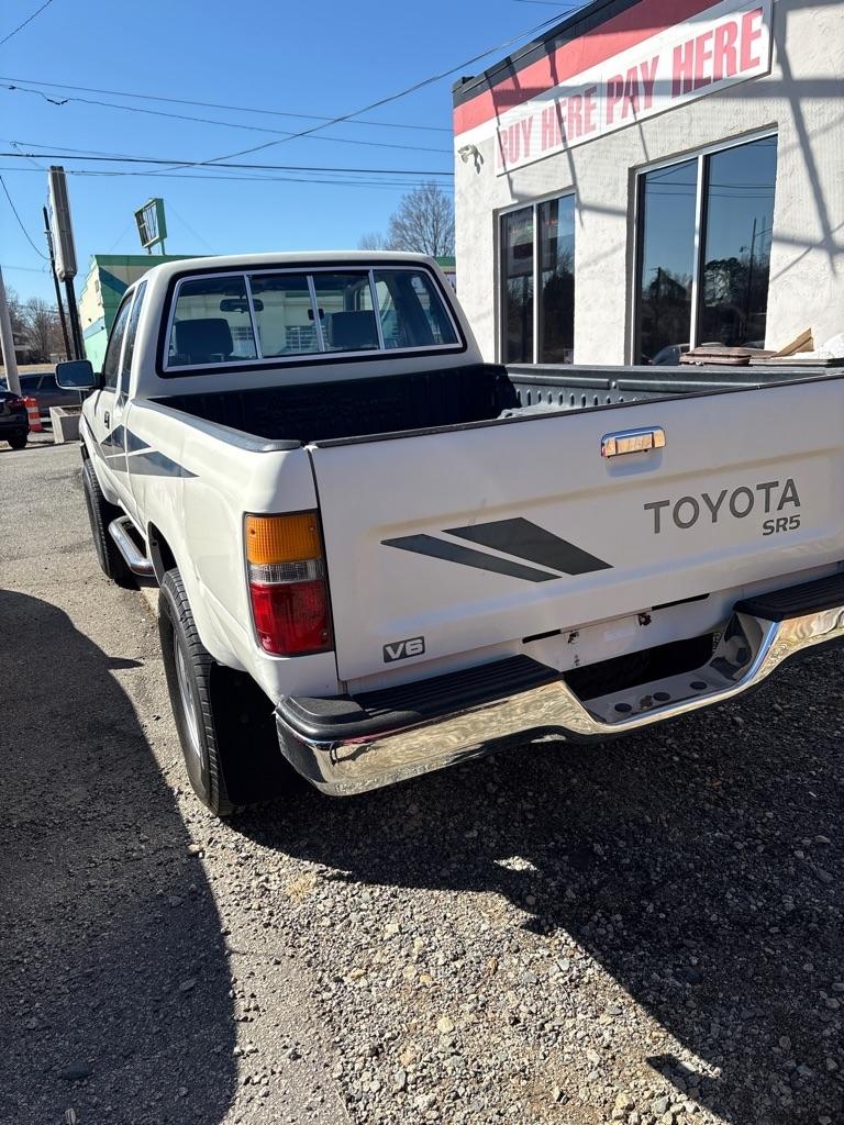 Toyota Tacoma  1990