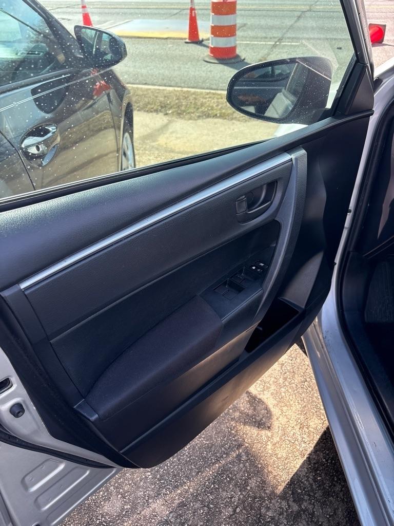 Toyota Corolla LE CVT 2014