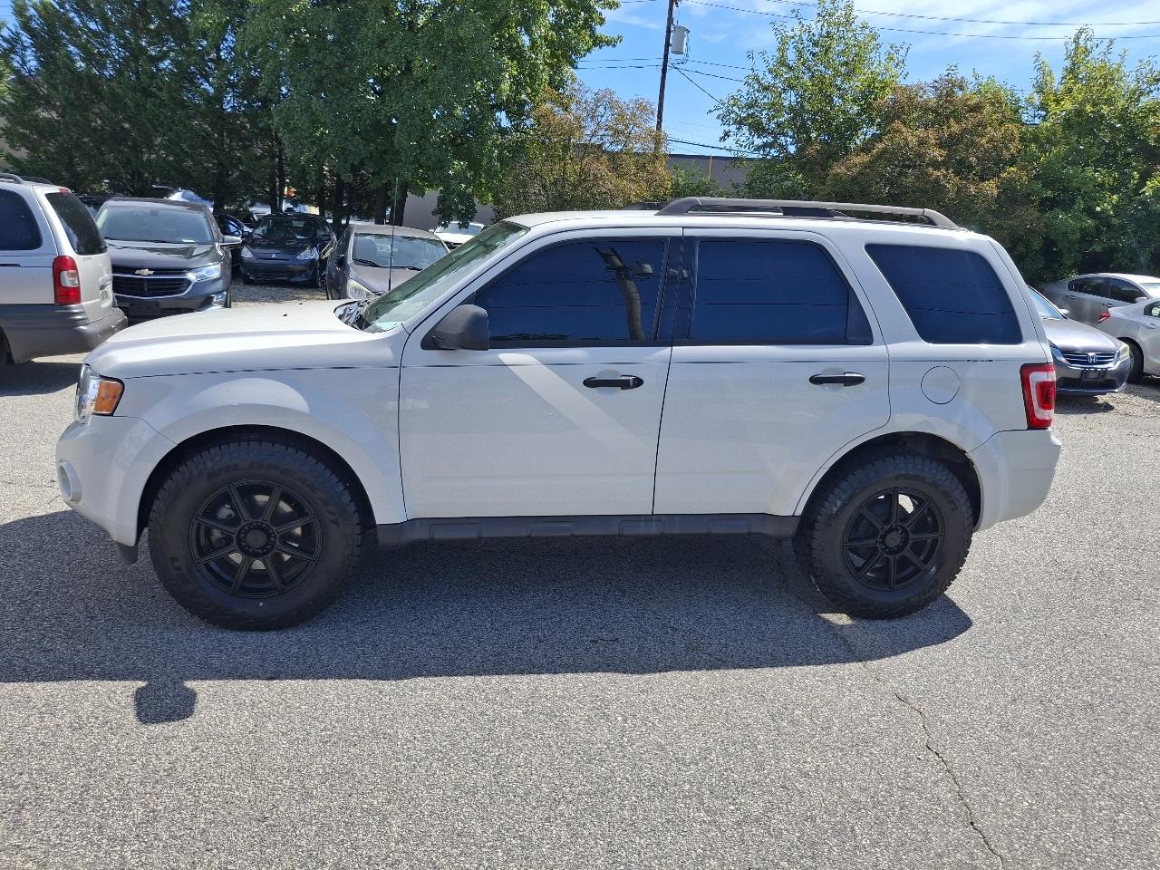 Ford Escape XLS FWD 2011