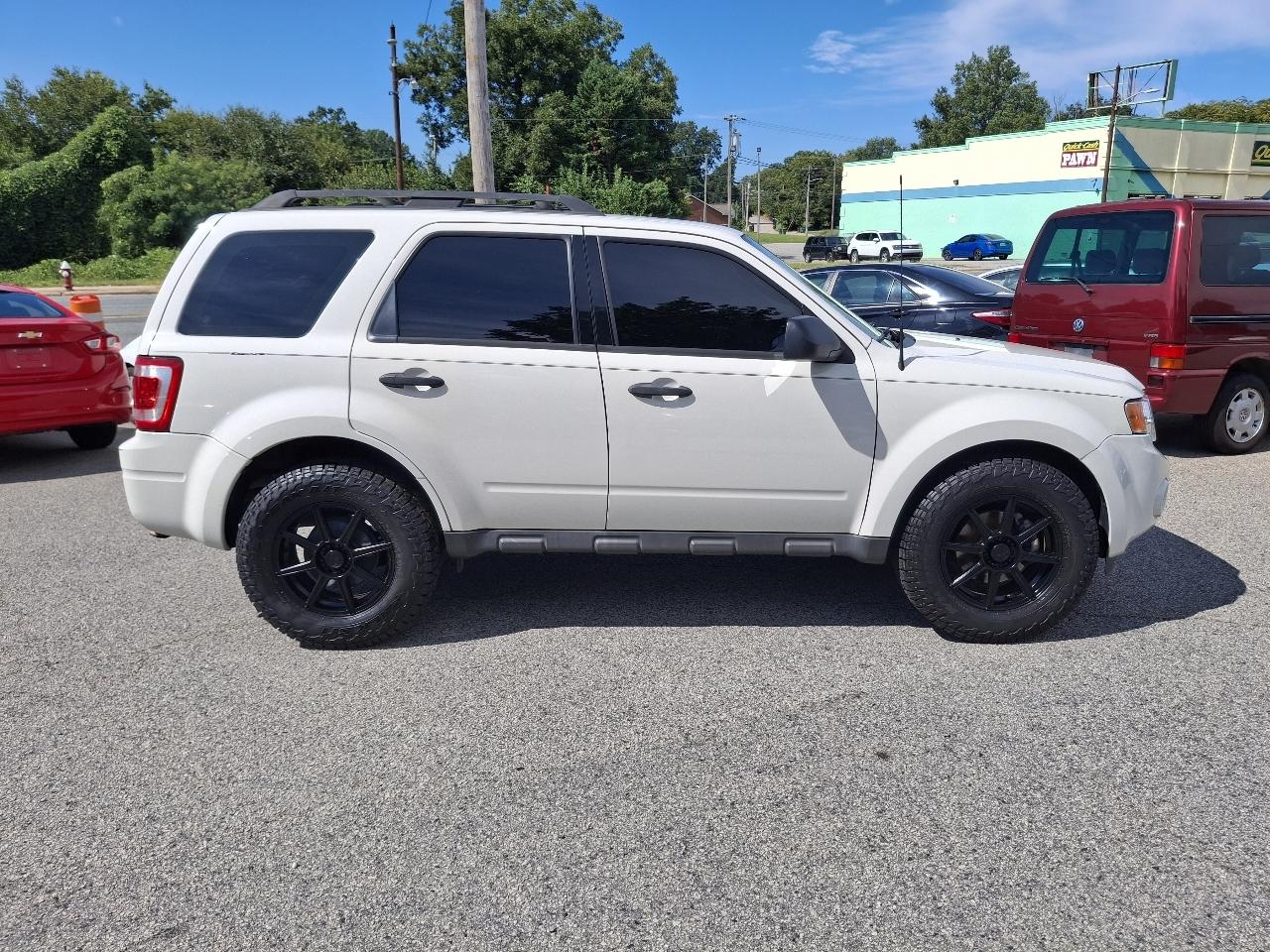Ford Escape XLS FWD 2011