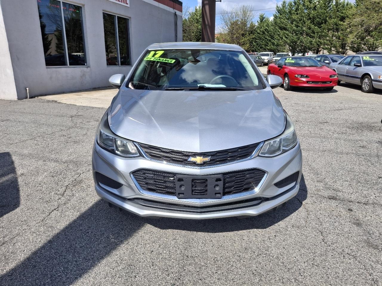 Chevrolet Cruze LS Auto 2017
