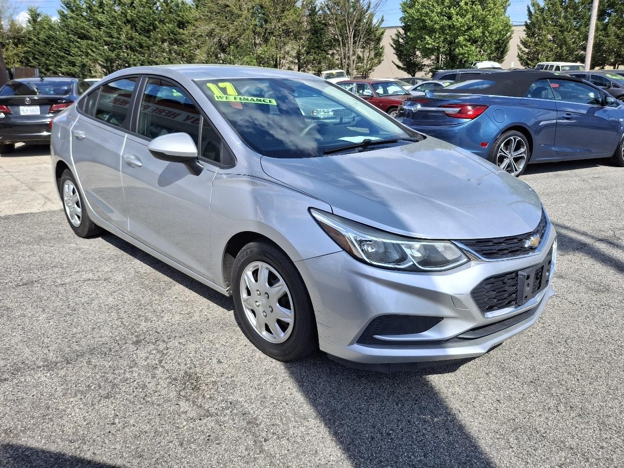 Chevrolet Cruze LS Auto 2017