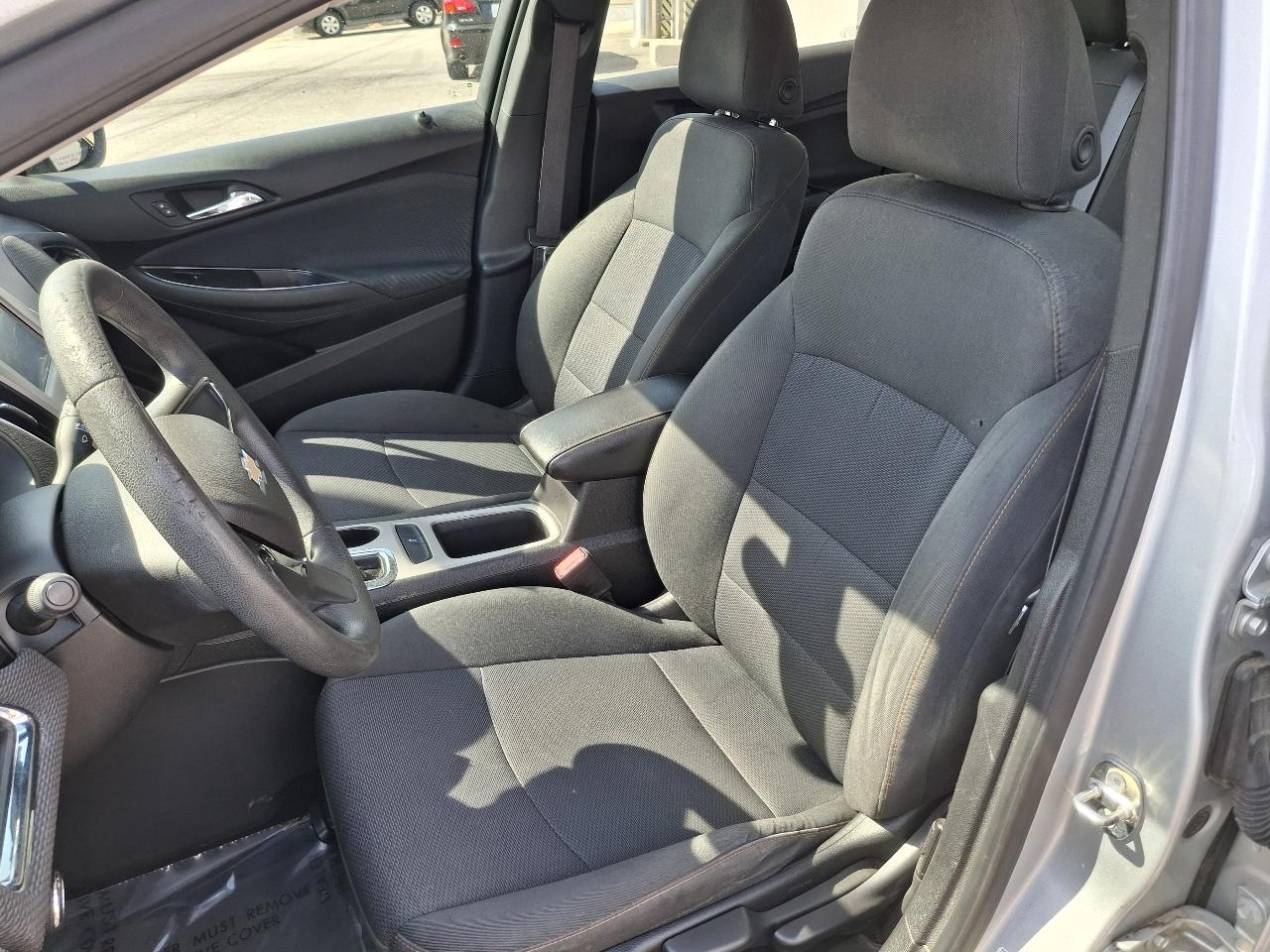 Chevrolet Cruze LS Auto 2017