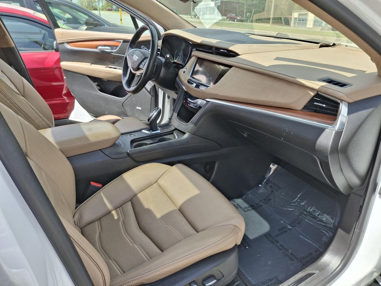 Cadillac XT5 Platinum AWD 2017