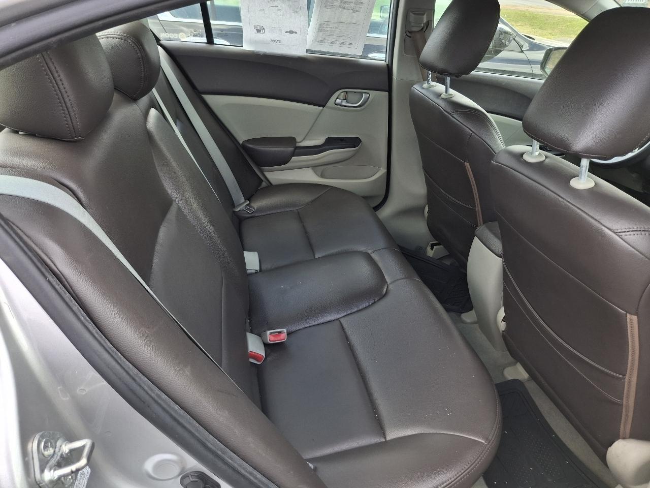 Honda Civic LX Sedan 5-Speed AT 2012