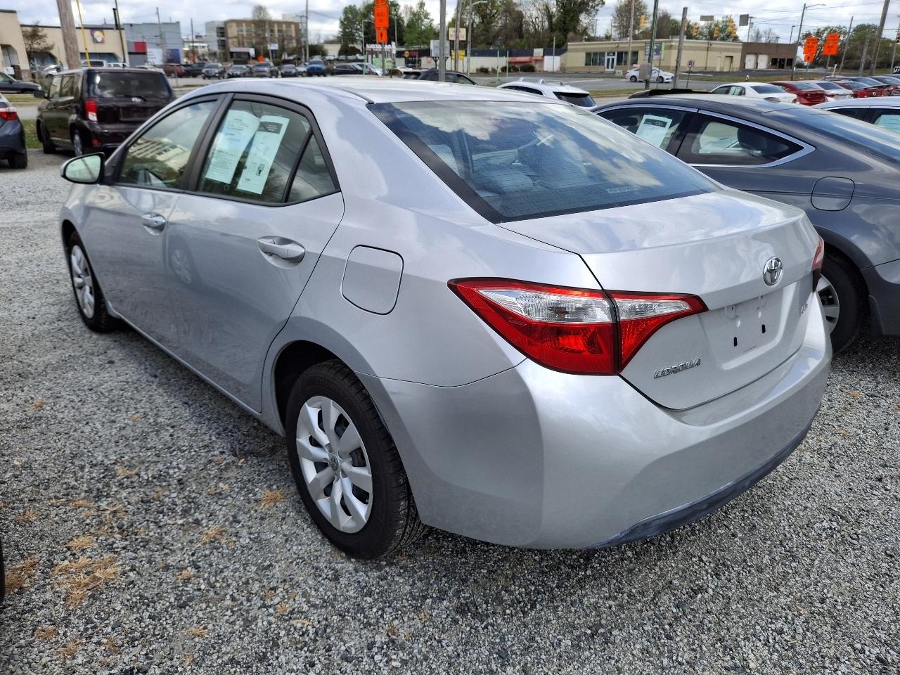 Toyota Corolla LE CVT 2015