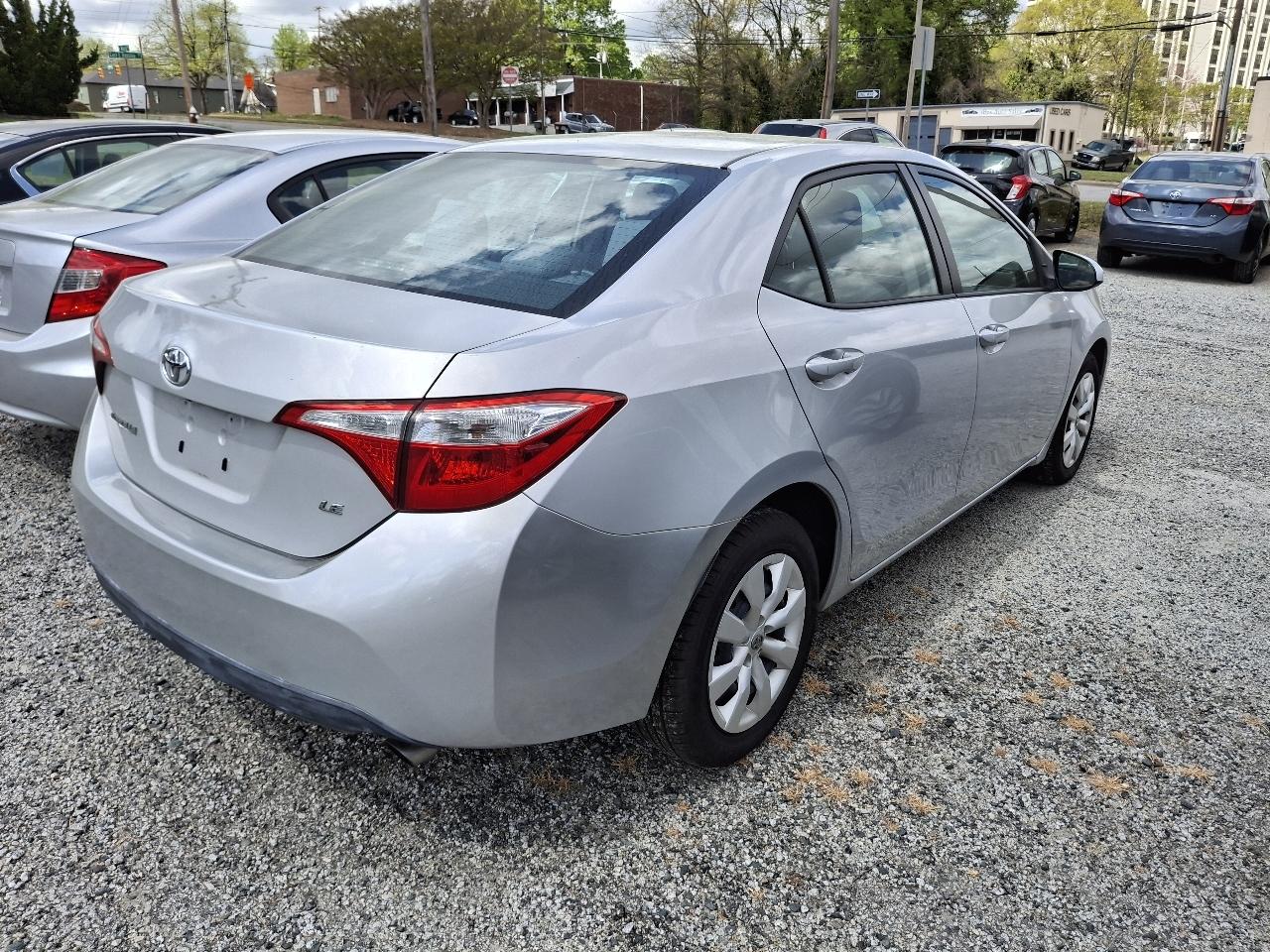 Toyota Corolla LE CVT 2015
