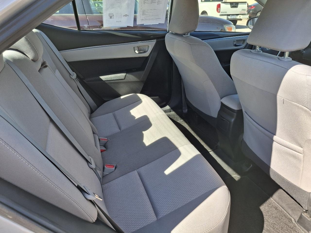 Toyota Corolla LE CVT 2015